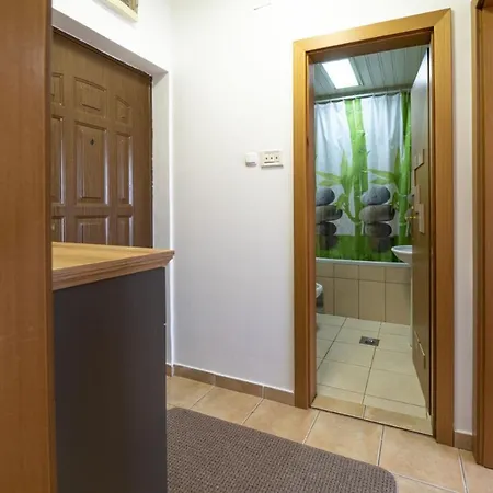 Norandvik Apartment Подгорица Экстерьер фото